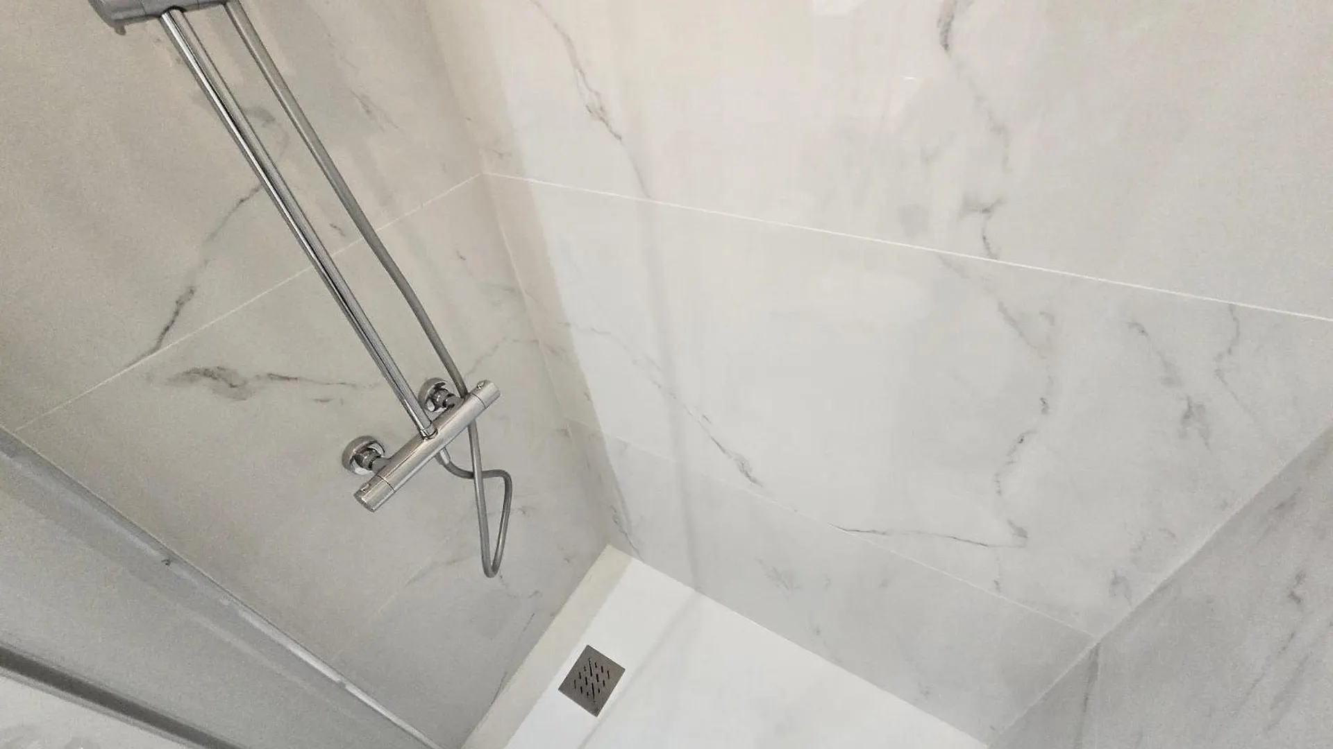 Apartment Gregbnb - Studio 22M2 - Climatise -10Min Gare - 1 Toulon
